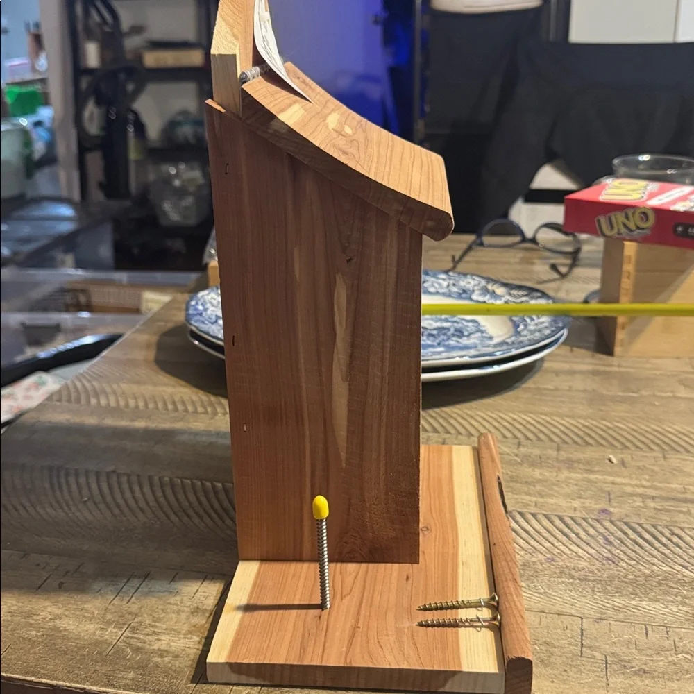 Wooden Birdhouse with Clear Panels - Picture 4 of 6